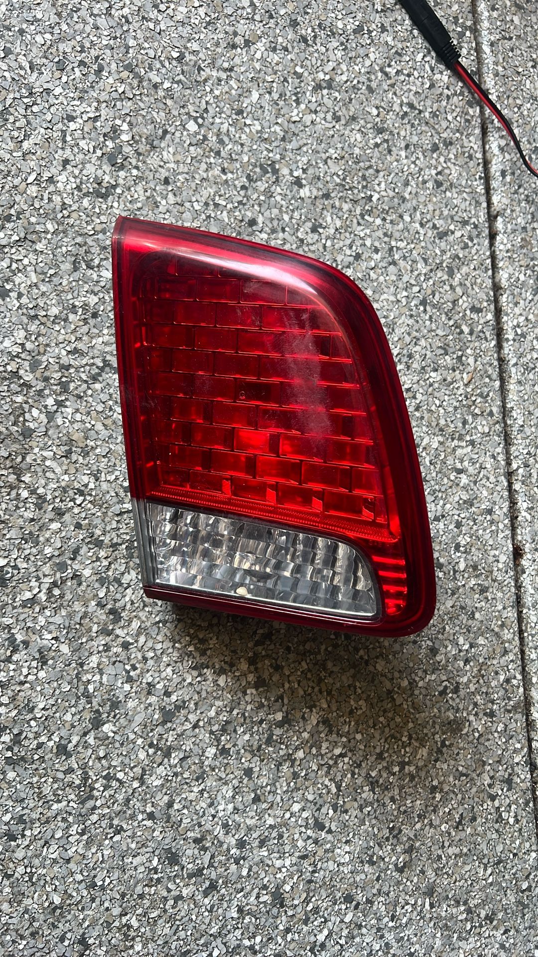 2011-2013 Kia Sorento OEM Passenger Right Side Tail Light