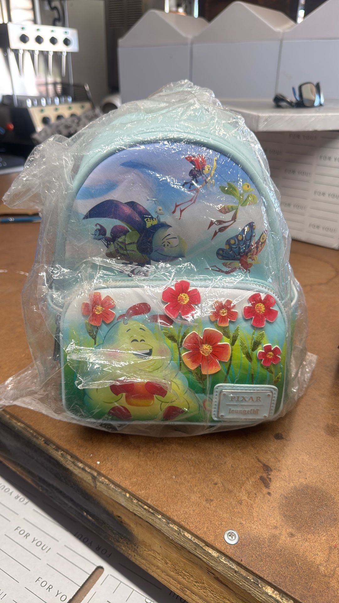 Brand New Pixar Lounge Fly Bugs Life