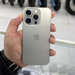 iPhone 15 Pro Unlocked 128GB! Finance For $50 Down Payment!!
