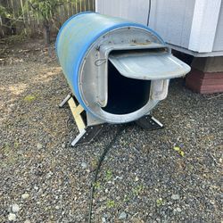 55 Gallon Drum Doghouse 