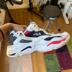 Fila Disruptor 2 Sneakers in White, Navy Blue, and Red