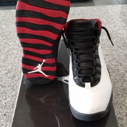 Nike Air Jordan 10 X Chicago Sz. 9.5