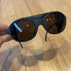 MEC Aiguille glacier sunglasses