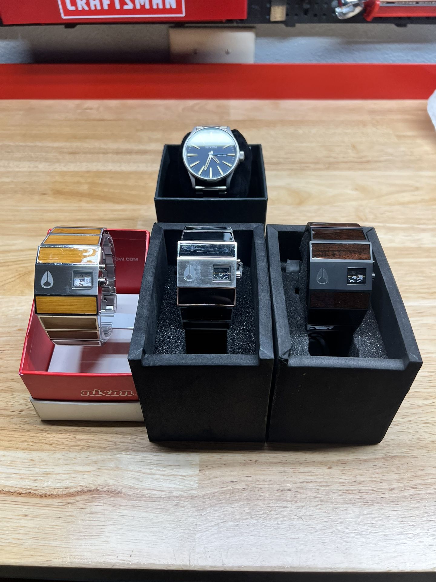 Men’s Nixon Rotolog & Sentry Watches
