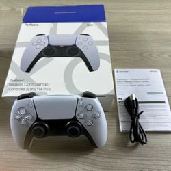 PlayStation 5 DualSense Wireless Controller - White