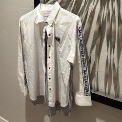 $10.00 Karl Lagerfeld Sz large 