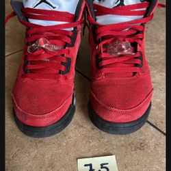 Men Size 7.5  Shoe, Air Jordan 