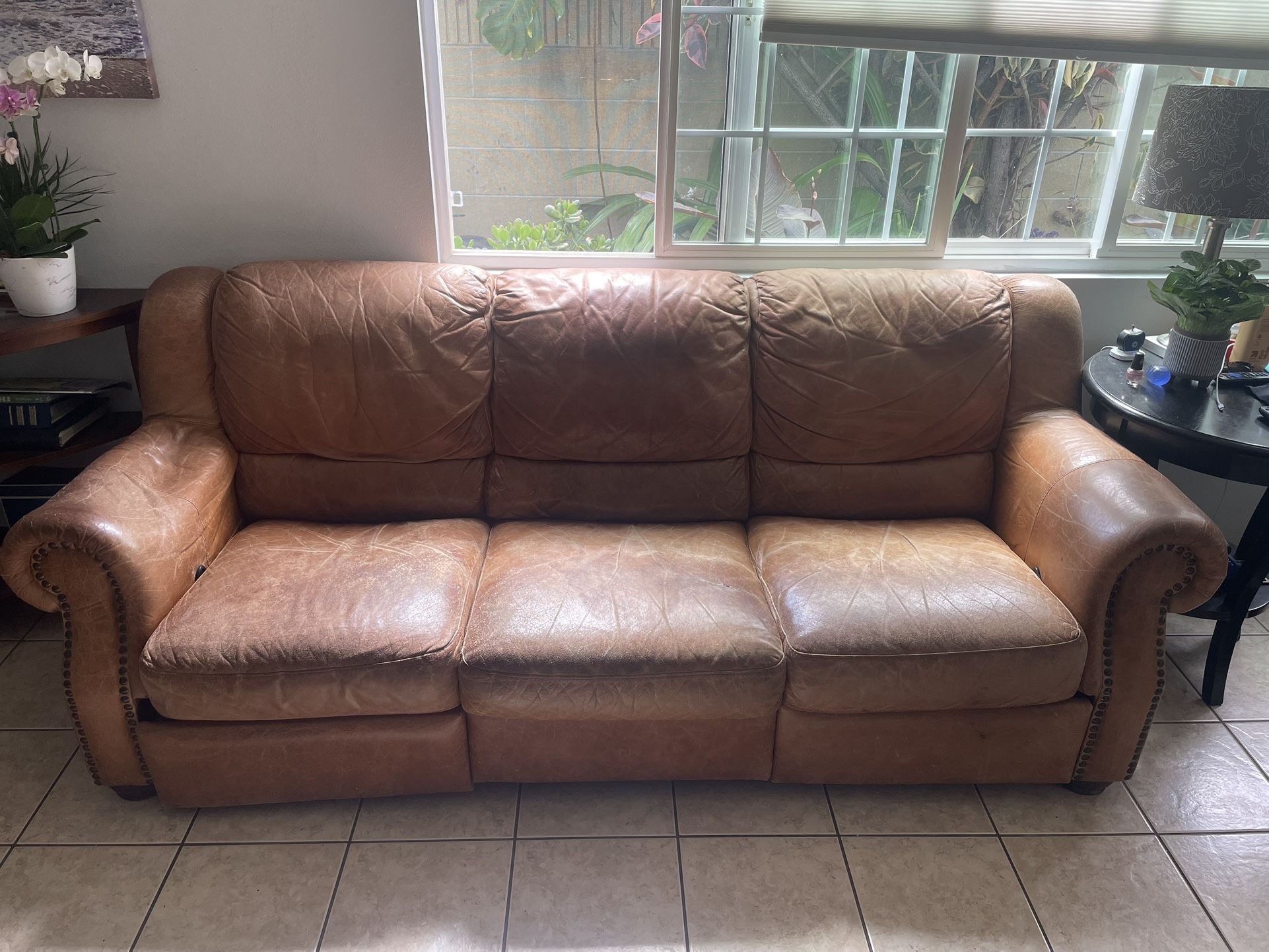 Free Leather, With Metal Frame, Recliner Sofa