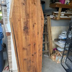 Coffin With Skeleton