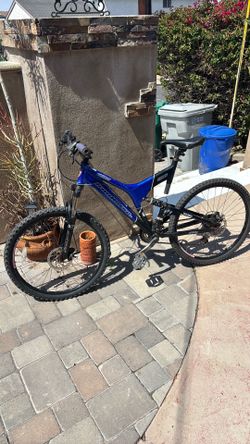 21’’ iron horse Mnt bike