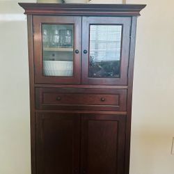Free Standing Kitchen Pantry