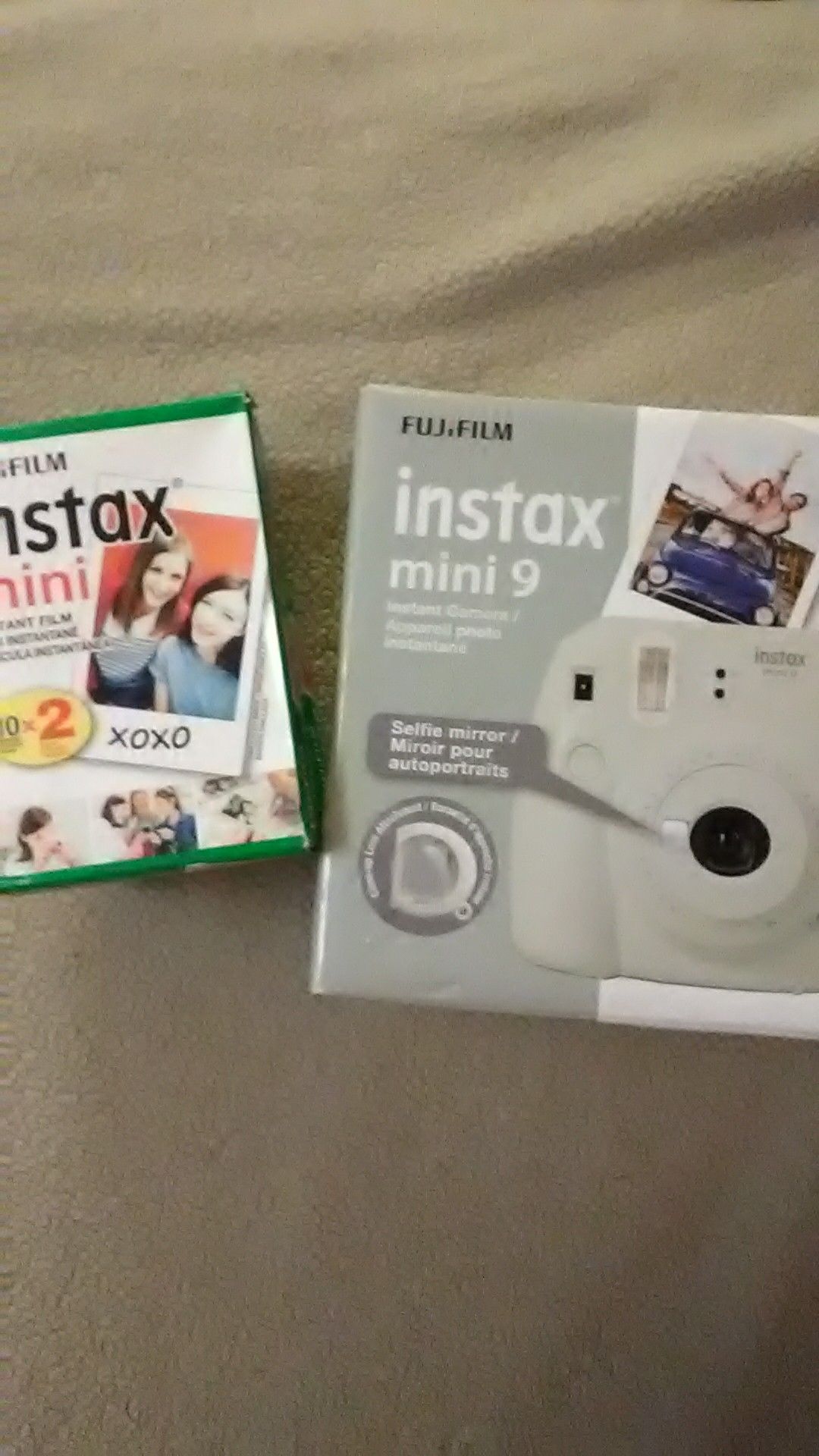 Instax mini 9 w/ Film