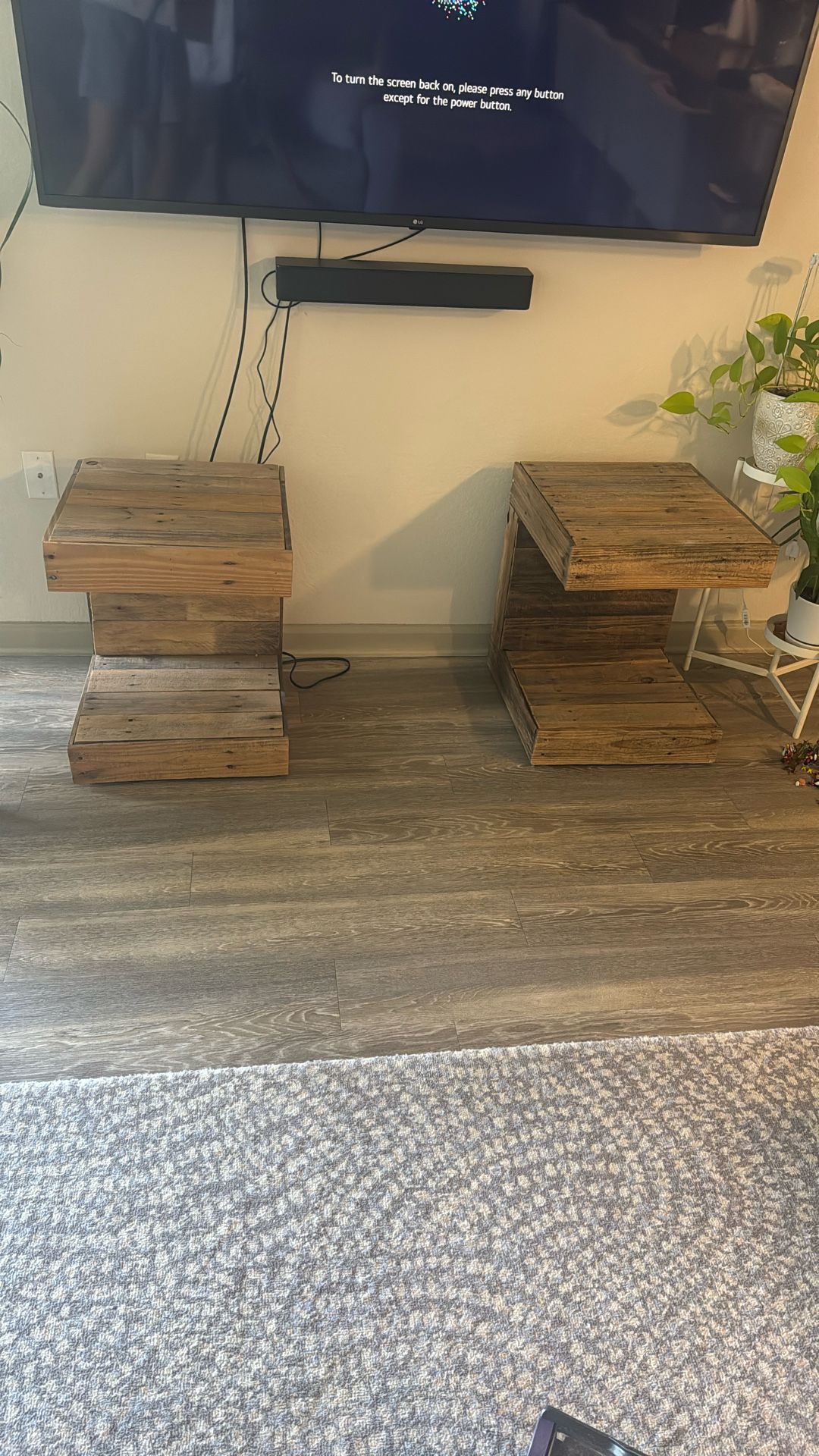 accent tables