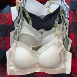 Women’s Wireless Bras 