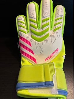 Adidas Predator Goalie Gloves