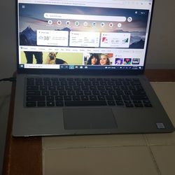 Dell Latitude 7400 2 in 1 Intel I5 1.6 Ghz 256 SSD 8GIG RAM  WEBCAM  TOUCHSCREEN  BACKLITE KEYBOARD 