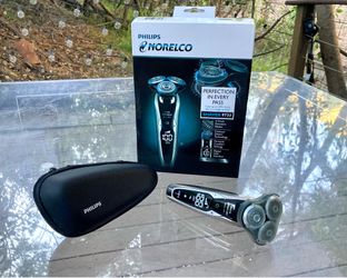 Philips Norelco Series 9000 Wet/Dry Electric Shaver and Trimmer