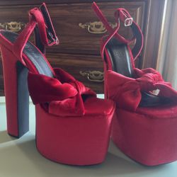 Size 7 Current Mood Red Velvet Platform Heel with bow detail.  CHEERS TO U PLATFORM SANDALS - RED