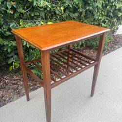 Mid Century Modern Teak Side/ End Table