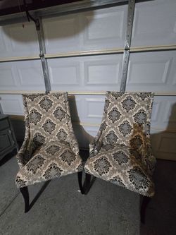 Accent Chairs