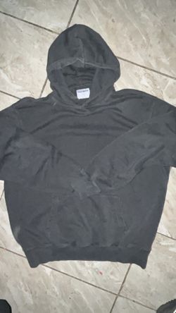 5 hoodies $15