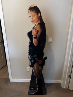 Tomb Raider Lara Croft Life-Size Cardboard Cutout