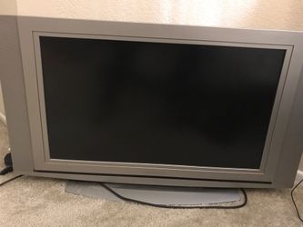 Olevia 32” TV