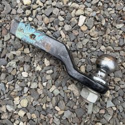 Solid Heavy Duty Hitch