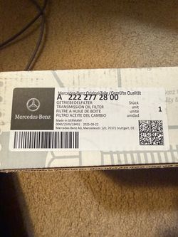 Transmission oil filter A222 277 28 00