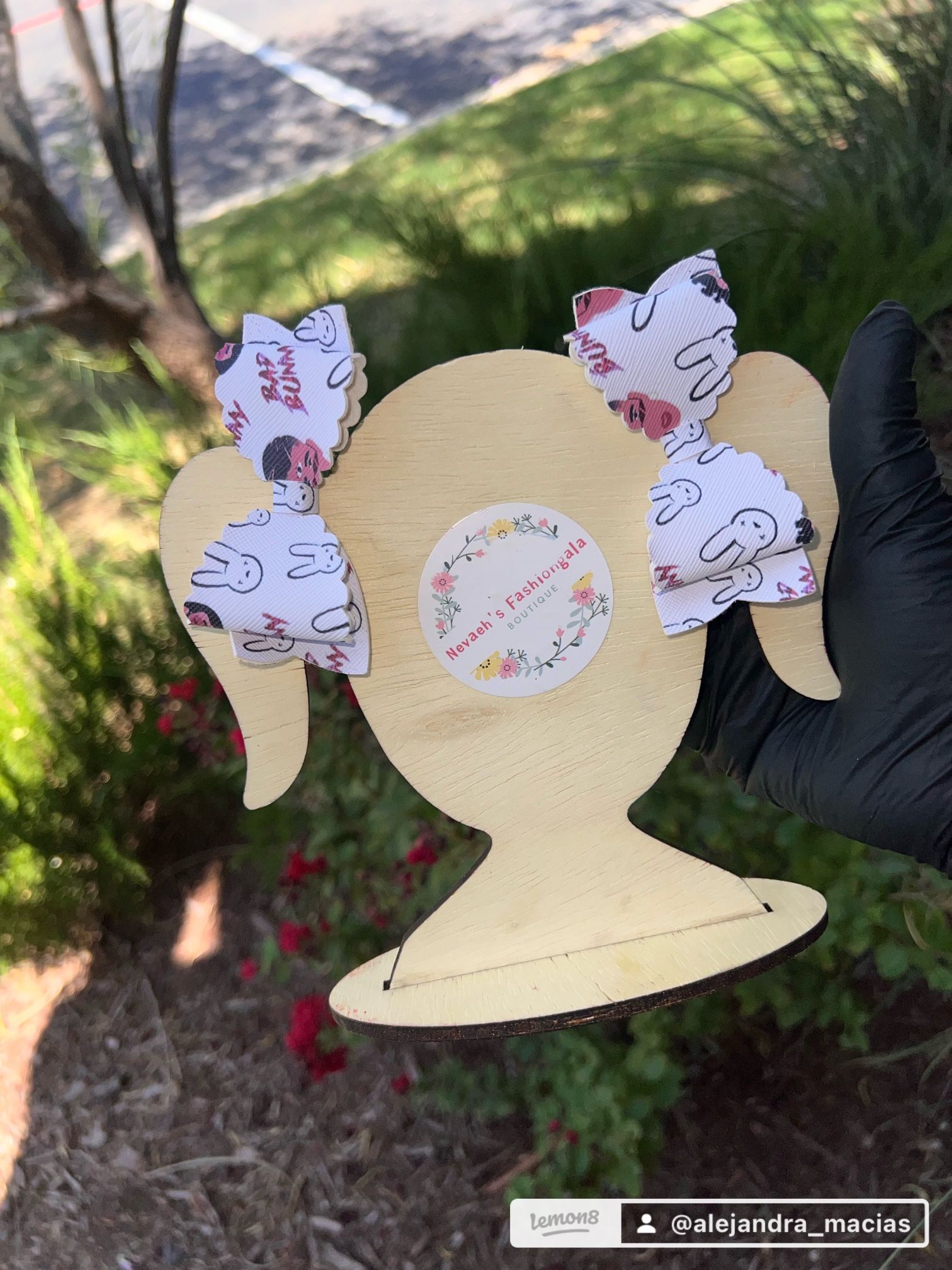 Small Size Bad Bunny Girls Hair Bows Color White