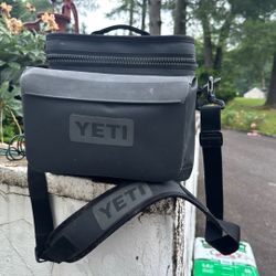 Yeti Cooler 