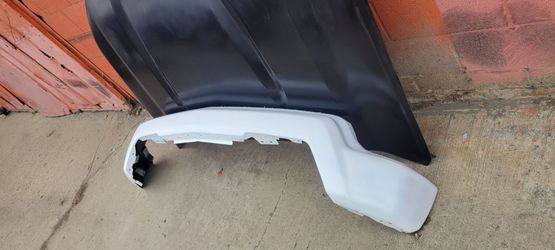 22up chevy silverado 1500 hood and grille