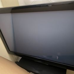 Emerson 42 Inch Tv
