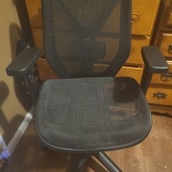 Office Chair Need Gone 
