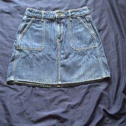 Old Navy Blue Denim Skirt – Size 0