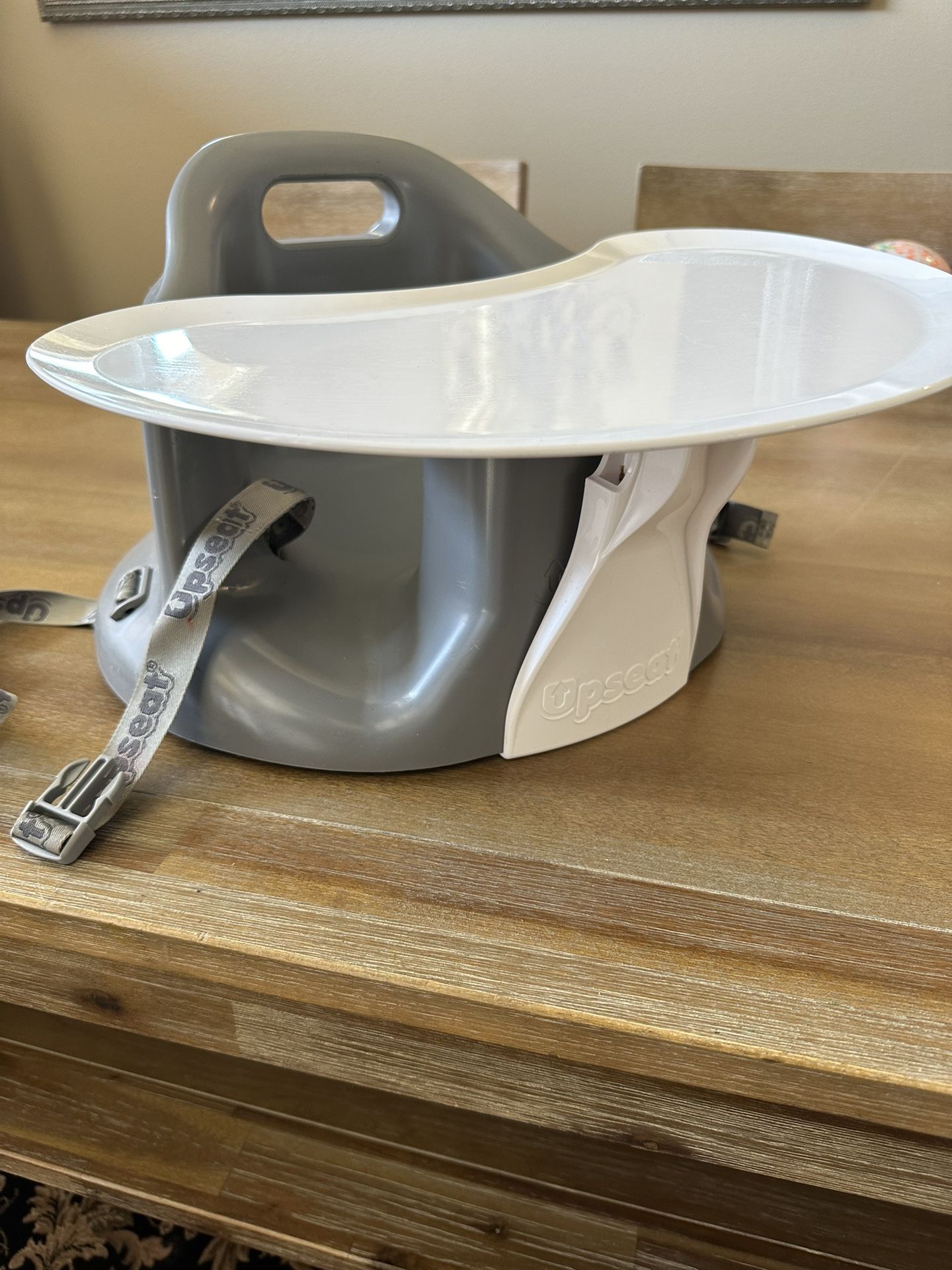 UpSeat, Baby/infant/toddler Chair With Tray