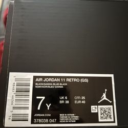 Air Jordan 11 Retro Gamma Blue GS Size 7Y