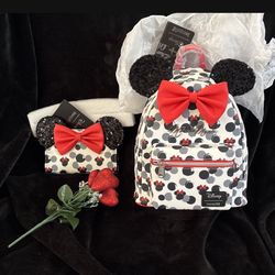 Disney Loungefly Minnie Mouse 🎒❤️‍🔥Bundle ( Price Is Firm) If Posted It’s AVAILABLE 