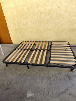 FULL SIZE BED FRAME 