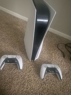 Play Station 5 With Two Controllers