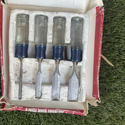 Craftsman Wood Chisal Set