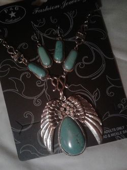 Turquoise necklace &earrings set