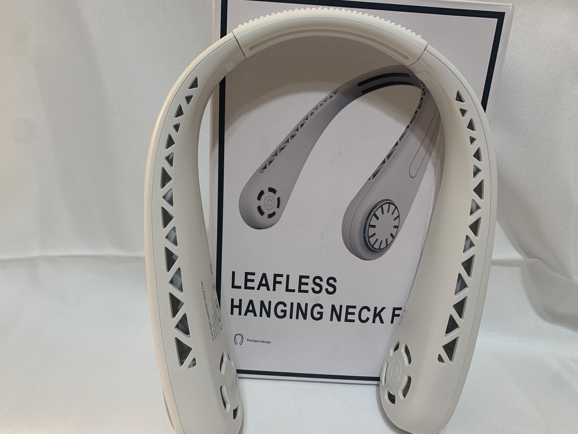 Portable Neck Fan, bladeless neck fan,for Indoor Outdoor Travelling,USB Rechargeable Personal Fan, Rechargeable, Headphone