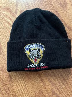 Wolfpack beanie
