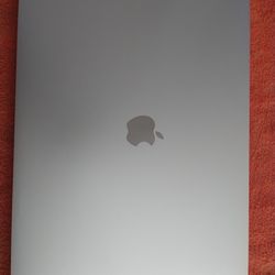 Macbook Pro 15 Inch With Touch Bar