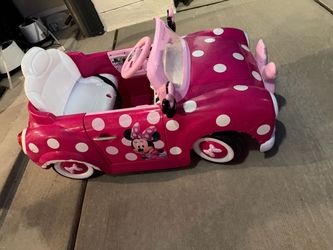Disney Minnie Mouse Kids Ride-On Car