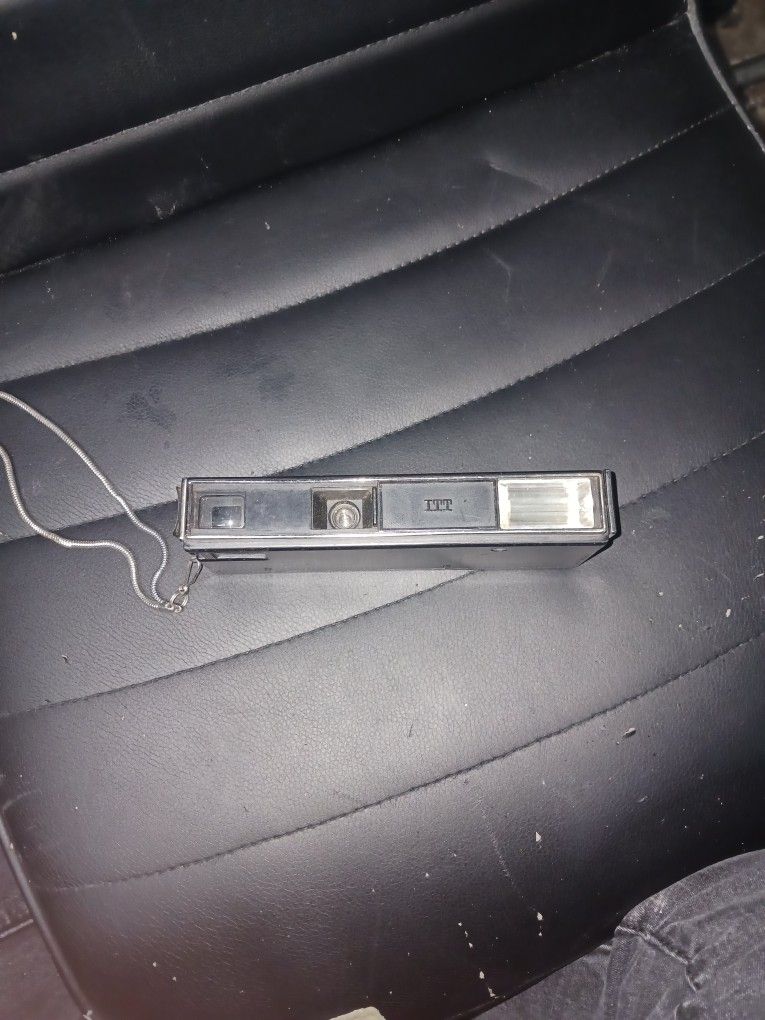 ITT 110 Magic Flash Camera