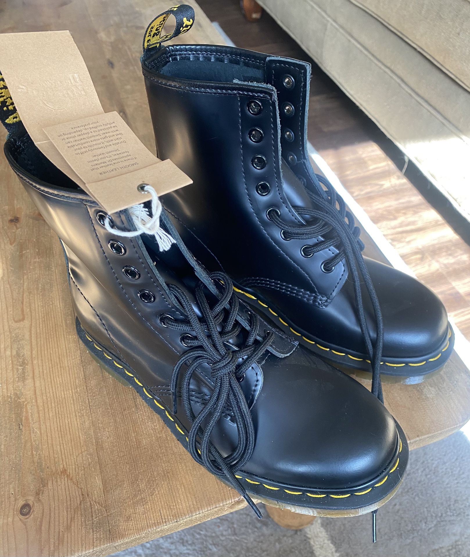 Dr Martins , Ladies Size 6 US