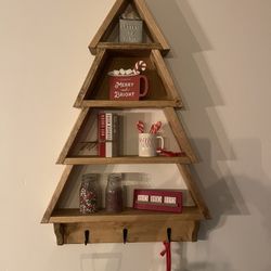 Holiday Decor Wall Christmas tree shelf 