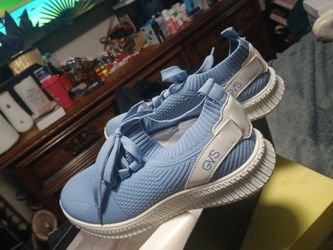 Women's shoes new 7.5